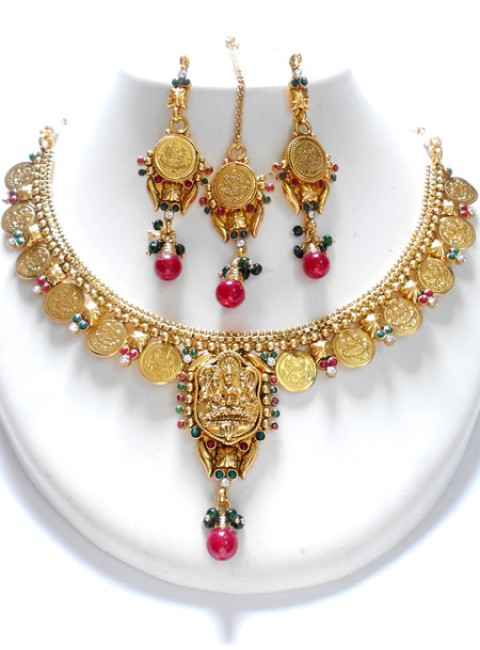 Temple Jewelry Set